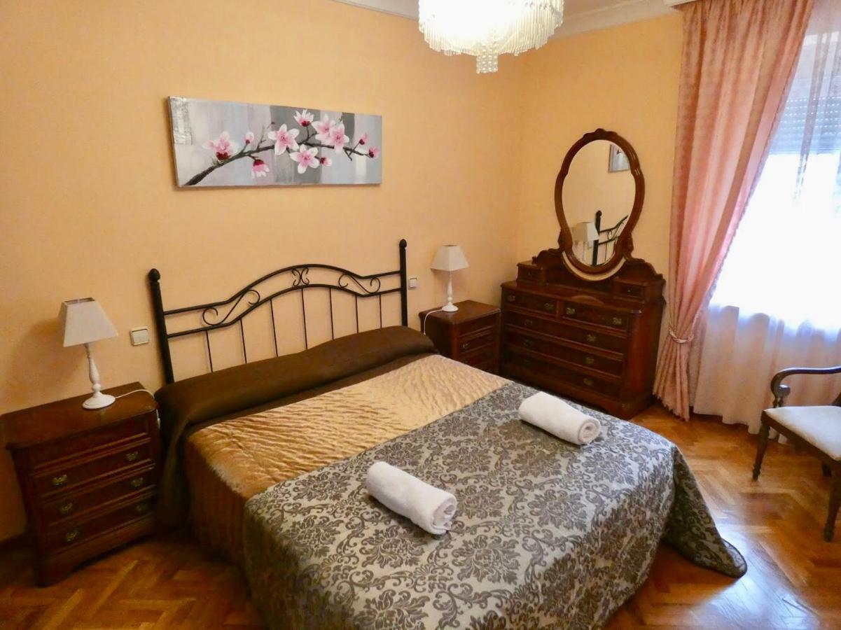 Apartamentos Turisticos Avila Villa Carmen II Екстериор снимка