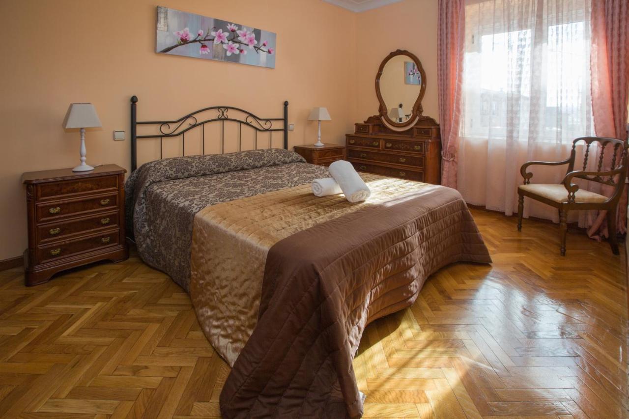 Apartamentos Turisticos Avila Villa Carmen II Екстериор снимка