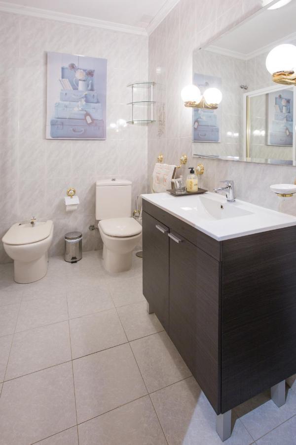 Apartamentos Turisticos Avila Villa Carmen II Екстериор снимка